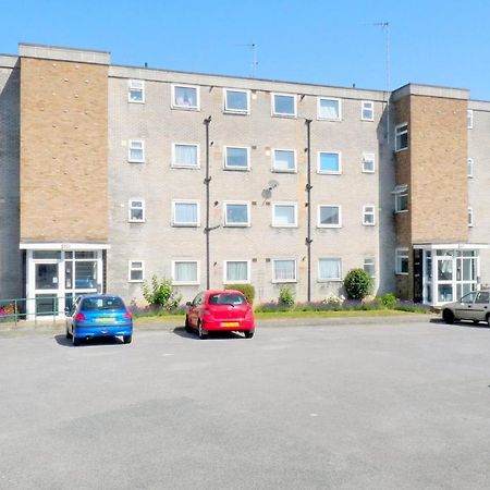 Wentworth Apartment With 2 Bedrooms, Superfast Wi-Fi And Parking Sittingbourne Kültér fotó